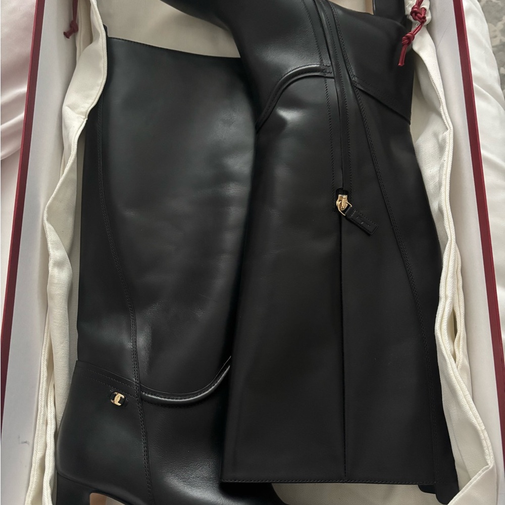 Black Leather Knee-High Boots